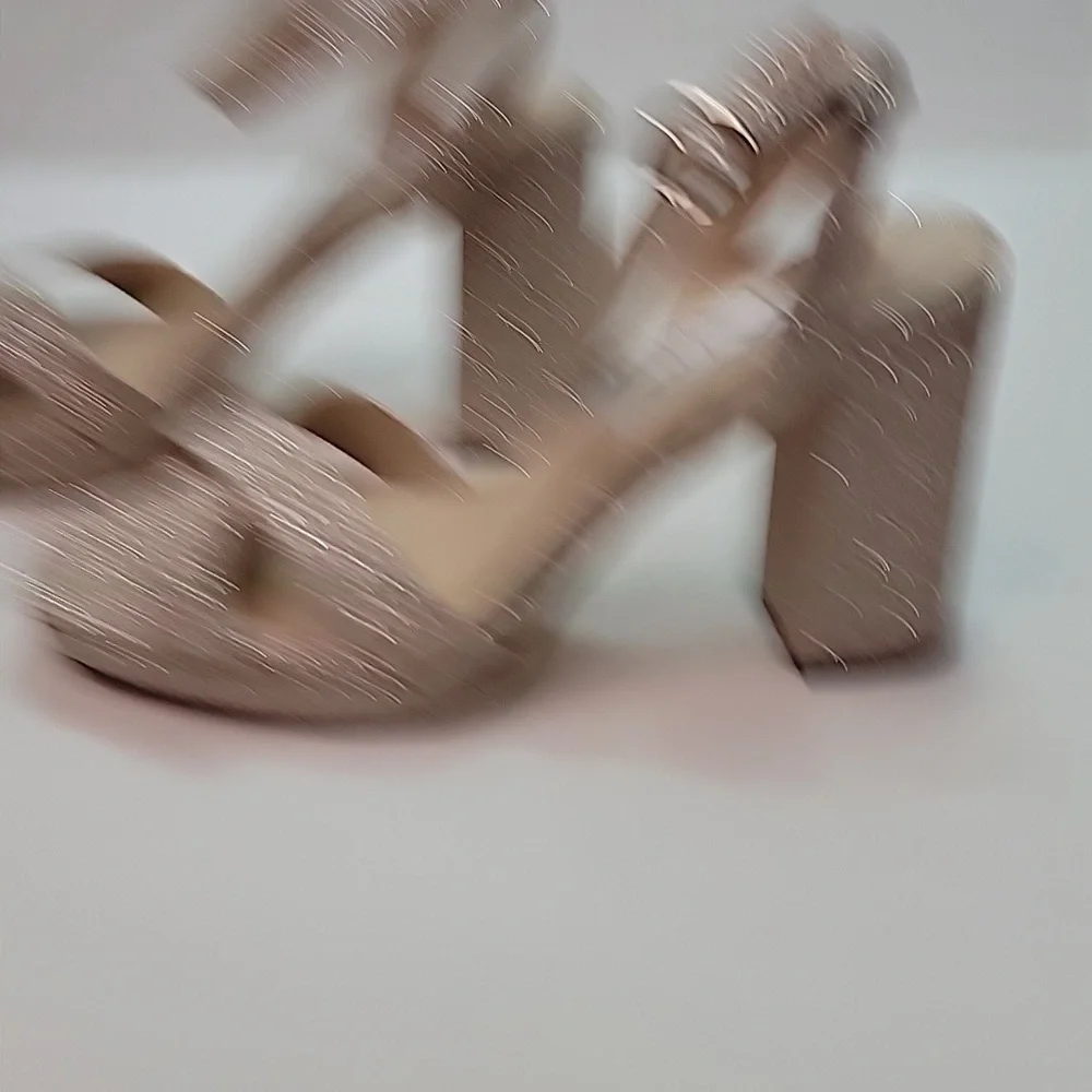 NINA NWOT GLITTER BLOCK HEEL PLATFORM SANDALS SZ 6 SPARKLE